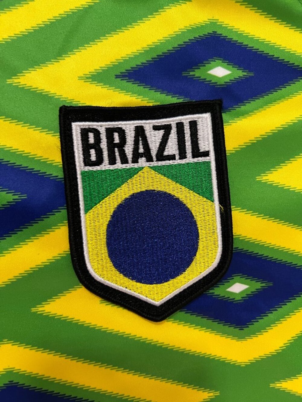 New men’s Umbro BRAZIL soccer jersey World Cup size L NWT - Picture 4 of 5